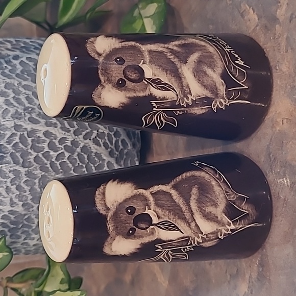 THE LITTLE SYDNEY POTTERY VINTAGE HAND PAINTED Koala Salt and Pepper S… - Picture 1 of 12